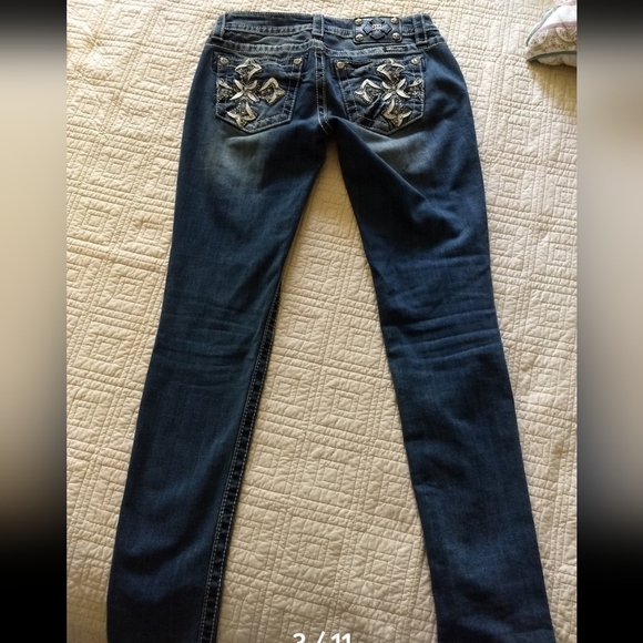 Embroidered Skinny Jeans Embellished w/Bling & Leather Cross - Picture 4 of 11